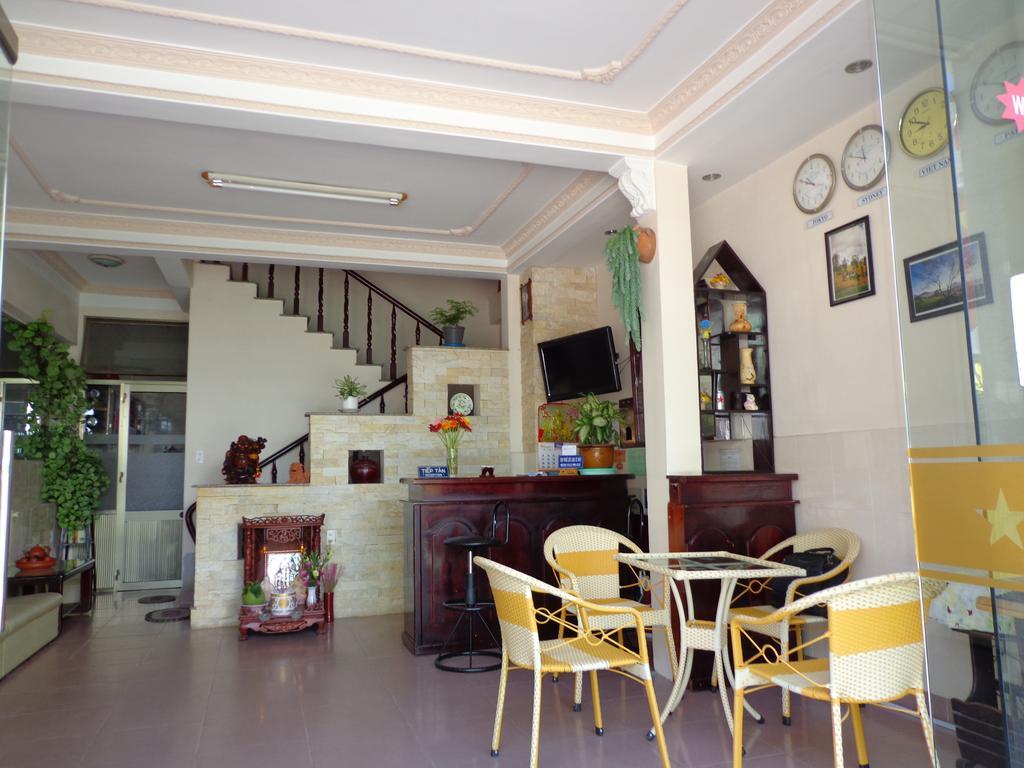 เฟืองดุง Hotel ดาลัด ภายนอก รูปภาพ